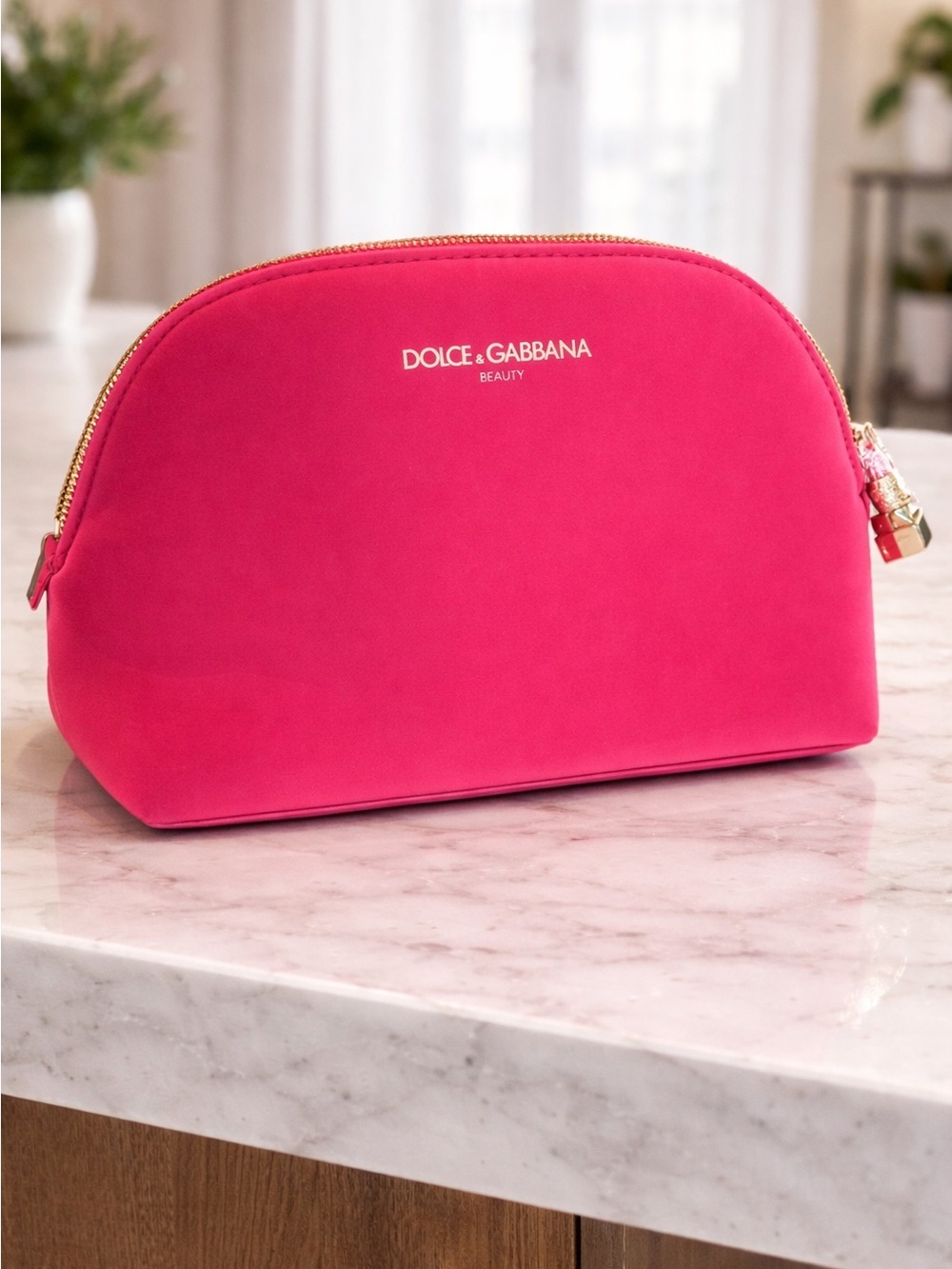 Dolce & Gabbana Beauty Cosmetic/Makeup Bag – NWOT